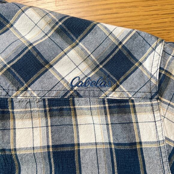 CABELAS‎ Blue White Tan Plaid Short Sleeve Button Down Mens XL Outdoors - Picture 3 of 6